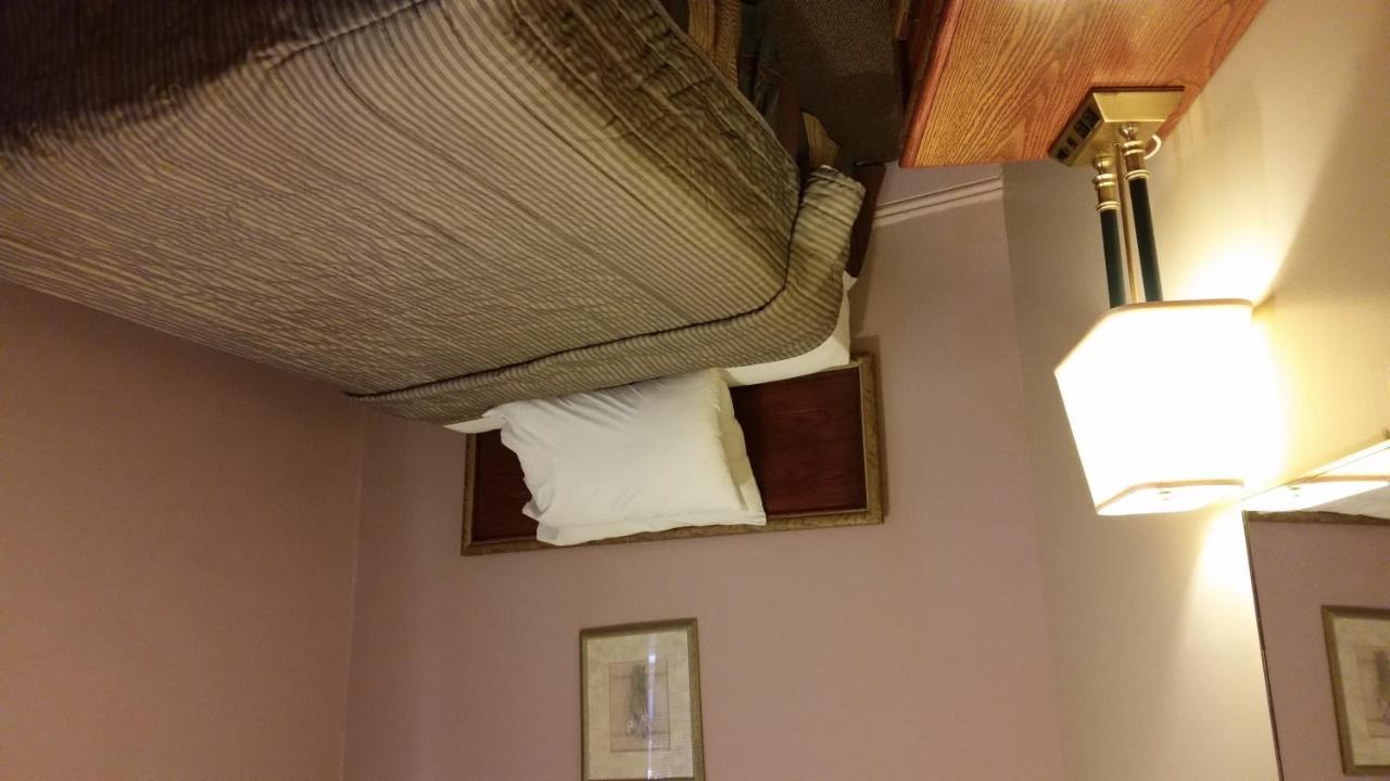 A Voyageur'S Guest House Ottawa Eksteriør bilde
